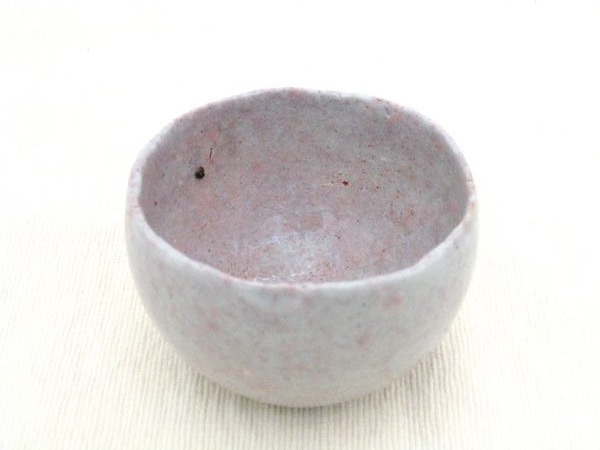 侘寂风格视觉示例